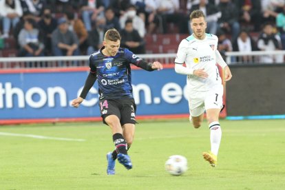 Albos y rayados se frenaron en la pelea por la etapa. Dejaron la mesa servida para que Aucas se escape en el liderato.