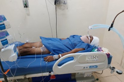 El padrastro de Tamara está grave en el hospital Martín Icaza, en Babahoyo.