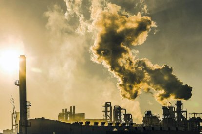 La contaminación atmosférica potencia el efecto negativo del cambio climático