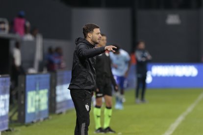El entrenador Martín Anselmi destacó que Independiente del Valle sigue en pelea en LigaPro, Copa Sudamericana y Copa Ecuador.