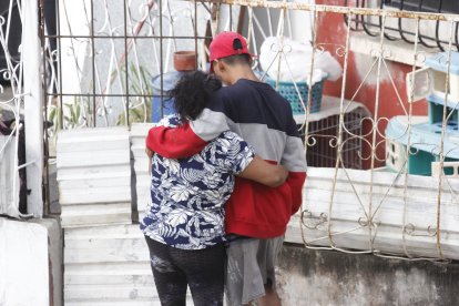 Los allegados estaban desconsolados por lo ocurrido.