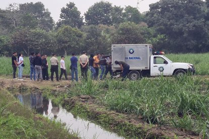 El sitio en el que fueron asesinados es un camino de segundo orden, botado.