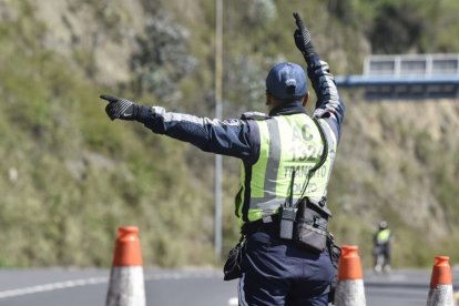 Habrán controles para los vehículos que parqueen en lugares no permitidos.