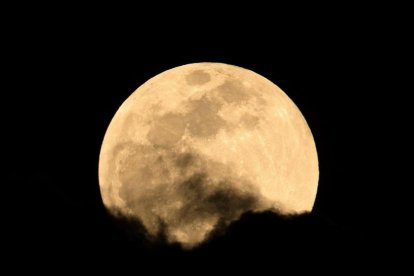 La "luna del cazador", la primera luna llena del otoño
