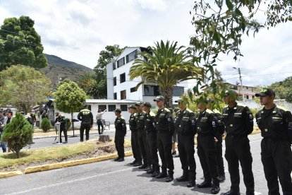 En la Escuela Superior de Policía continúa el hermetismo por el caso de María Belén Bernal.