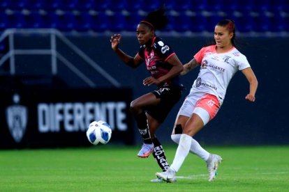 Ñañas y Dragonas de Independiente del Valle son las representantes ecuatorianas en la Copa Libertadores que tiene a Quito como sede.