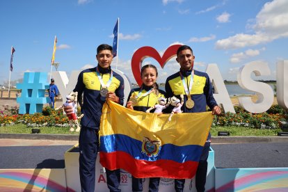 Hurtado, Morejón y Pintado, medallistas y plusmarquistas de los 10 km.
