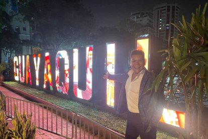 En Guayaquil celebró su cumpleaños número 50.