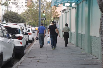 La familia de Verónica Songor abandonó la clínica momento después de la confirmación de su fallecimiento.