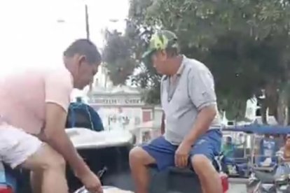 Los criminales lo emboscaron afuera de una funeraria.