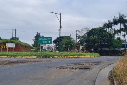 Fotografía cedida por Christopher Sánchez que muestra la localidad de Mataje (Ecuador) el 18 de octubre de 2022, donde se presume desapareció Óscar López.