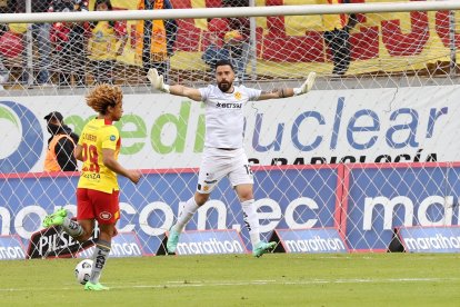 Hernán Galíndez es una de las figuras de Aucas, líder de la segunda etapa de LigaPro, y que es el favorito para ser finalista del torneo.