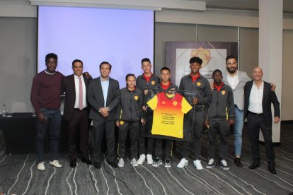 El cuadro capitalino se une a esta iniciativa para prevenir quemaduras en los niños y evitar el maltrato infantil que lleva adelante el hospital pediátrico Baca Ortiz.