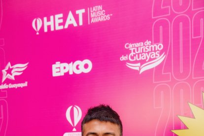 El artista ha visitado en dos ocasiones el país en este año.