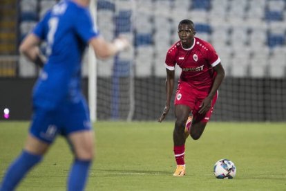 William Pacho registra 12 partidos como titular con Royal Antwerp.