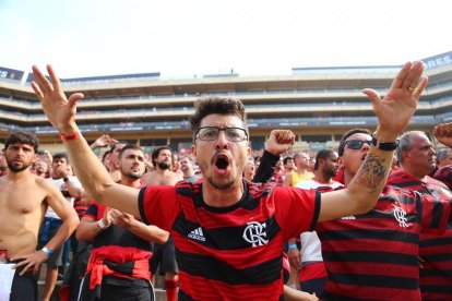Unos 300 hinchas de Flamengo estarán en General Villamil Playas antes de ir a la final de la Copa Libertadores.