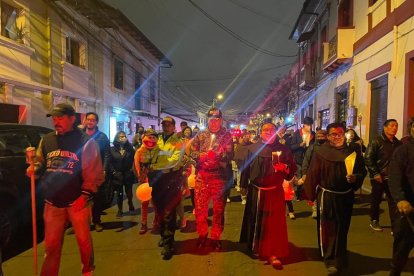 Los residentes marcharon por la seguridad en el Centro Histórico de Quito.