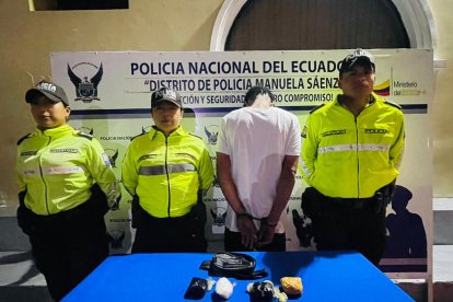 el joven tenía cuatro paquetes de 'coca'.