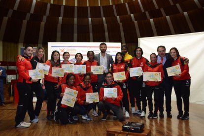 Los deportistas del Team Pichincha que recibieron un homenaje por sus medallas en los Juegos Sudamericanos.