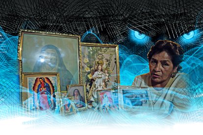 Rosa tiene un altar en la sala de su casa en el que venera a los santos.