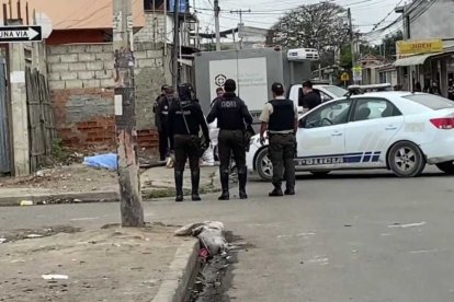 La víctima habría intentado defenderse, pero lo 'tumbaron'.