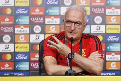 El entrenador de Flamengo Dorival Júnior dio una Rueda de prensa la tarde de este 28 de octubre.