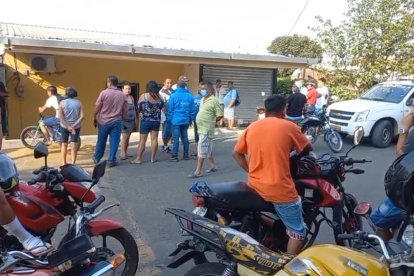 Hombre y mujer atacados a bala