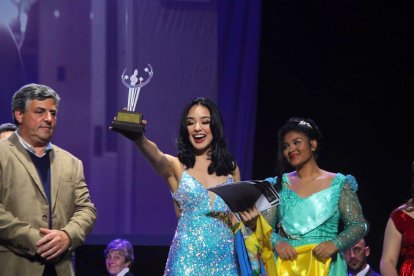 Odalis Nicole se alzó con el triunfo en la categoría mejor videoclip en el Festival Internacional de la Canción Punta del Este