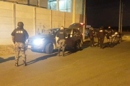 En el lugar del atentado, los agentes levantaron 13 indicios balísticos.