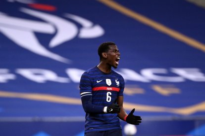 Paul Pogba no ha jugado en la temporada con la Juventus por un problema en la rodilla y ahora registra una dolencia en el muslo.