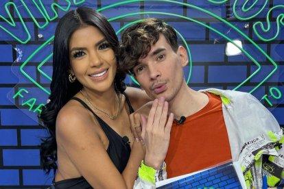 Conny Garcés y Nacho Cheddar forman parte del grupo de presentadores de Viralizados