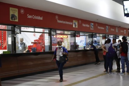 La alcaldesa de Guayaquil ha anunciado medidas para el feriado del 3 y 4 de noviembre.