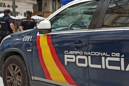 España: Un hombre de 80 años con Alzheimer mata a su mujer con 20 puñaladas