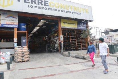 El delito fue perpetrado en una ferretería en plena vía Perimetral.