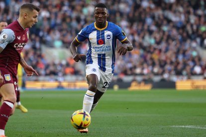 El volante ecuatoriano Moisés Caicedo se ha convertido en una pieza clave del Brighton.