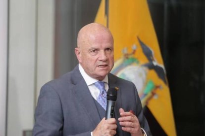 El vicepresidente Alfredo Borrero viaja para asistir a la inauguración del Mundial