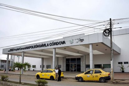 En el hospital de Chone personal médico fue secuestrado.