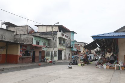 UN HOM




El hecho se registró la noche del jueves en este sector del suroeste porteño.