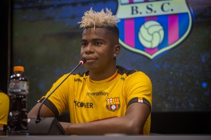 Segundo Portocarrero, quien se dio a conocer en 2014 en Emelec, espera ganarse a la afición de Barcelona.