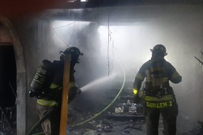 Fuego destruyó totalmente una vivienda en la parroquia de Ricaurte