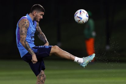 En el  entrenamiento de ayer, Rodrigo de Paul no entrenó con sus compañeros.