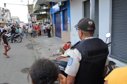 Las muertes violentas fueron al estilo sicariato. La Policía investiga el móvil de los crímenes.