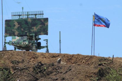 El radar podía cubrir un rango de 220 millas a la redonda y se encontraba instalado en la cima del cerro Montecristi,