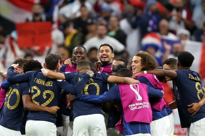 Tchouaméni y Giroud fueron los encargados de derribar a la selección de Inglaterra.