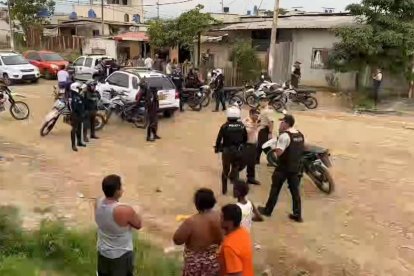 La balacera generó angustia en el barrio Sauces 2.