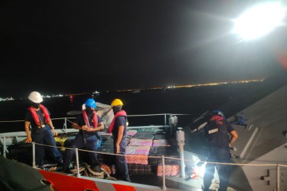 Manabí: 10 pescadores capturados con droga y combustible ilícito