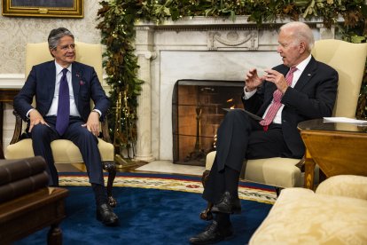 Joe Biden especificó que quiere hablar sobre programas para fortalecer el sistema de justicia en Ecuador.