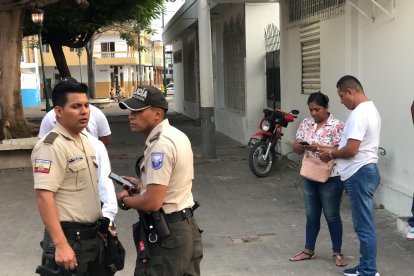 La hermana del fallecido llegó desde Guayaquil en busca del cuerpo de Topo.