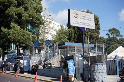 En Quito, el centro forense se ubica en la avenida Mariana de Jesús, entre Mariscal Sucre y Arteda y Calisto, en el norte.