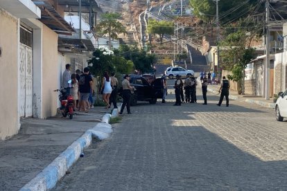 Un hombre fue sorprendido a balas en el barrio 4 de noviembre, en Manta. La víctima registraba un antecedente por el delito de robo.